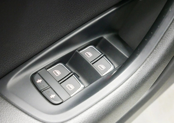 Audi A6 cena 89900 przebieg: 119000, rok produkcji 2017 z Skierniewice małe 781